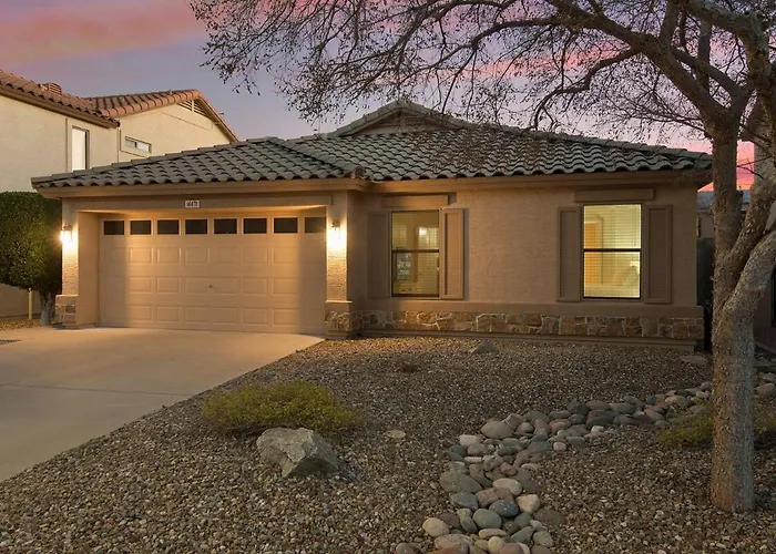 Cute 3 Bedroom With Outdoor Kitchen, Sleeps 6 *
