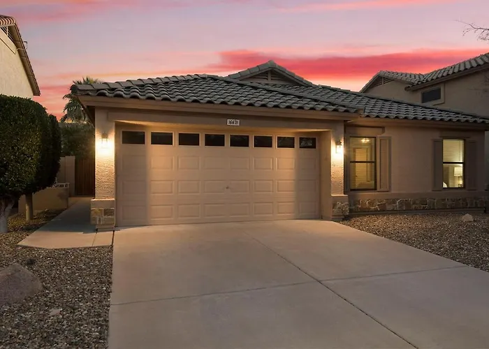 Cute 3 Bedroom With Outdoor Kitchen, Sleeps 6 * Surprise