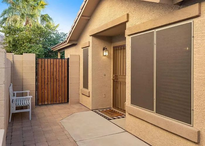 Cute 3 Bedroom With Outdoor Kitchen, Sleeps 6 Surprise